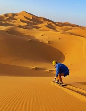 sandboarding in merzouga